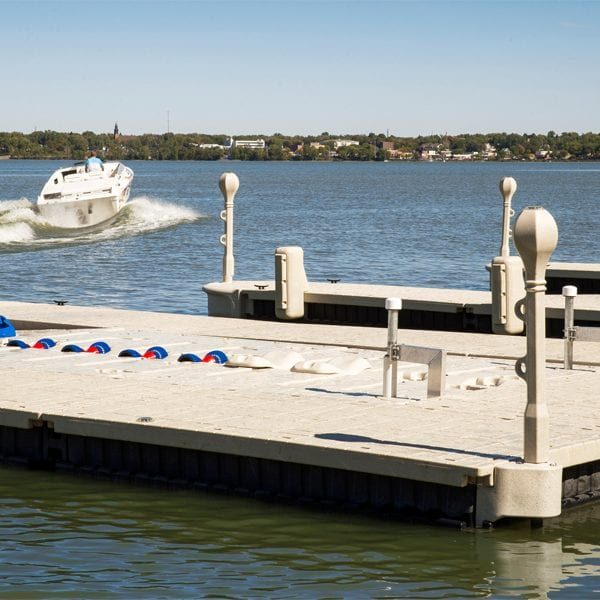 Floating Dock Vertical bumpers